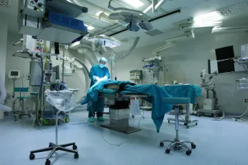 Liječnik napustio operaciju radi seksa s medicinskom sestrom: Evo koliko mu je trebalo da se vrati poslu