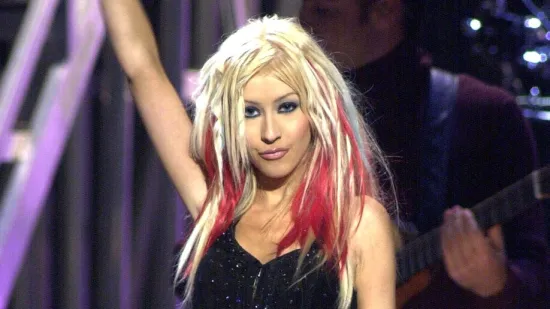 Od nevine pop - princeze do fatalne zavodnice: Christinu Aguileru danas je te&scaron;ko prepoznati