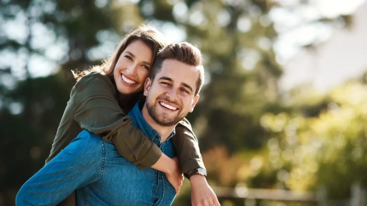 Snaga poljupca od šest sekundi: Male geste u vezi koje mnogo znače