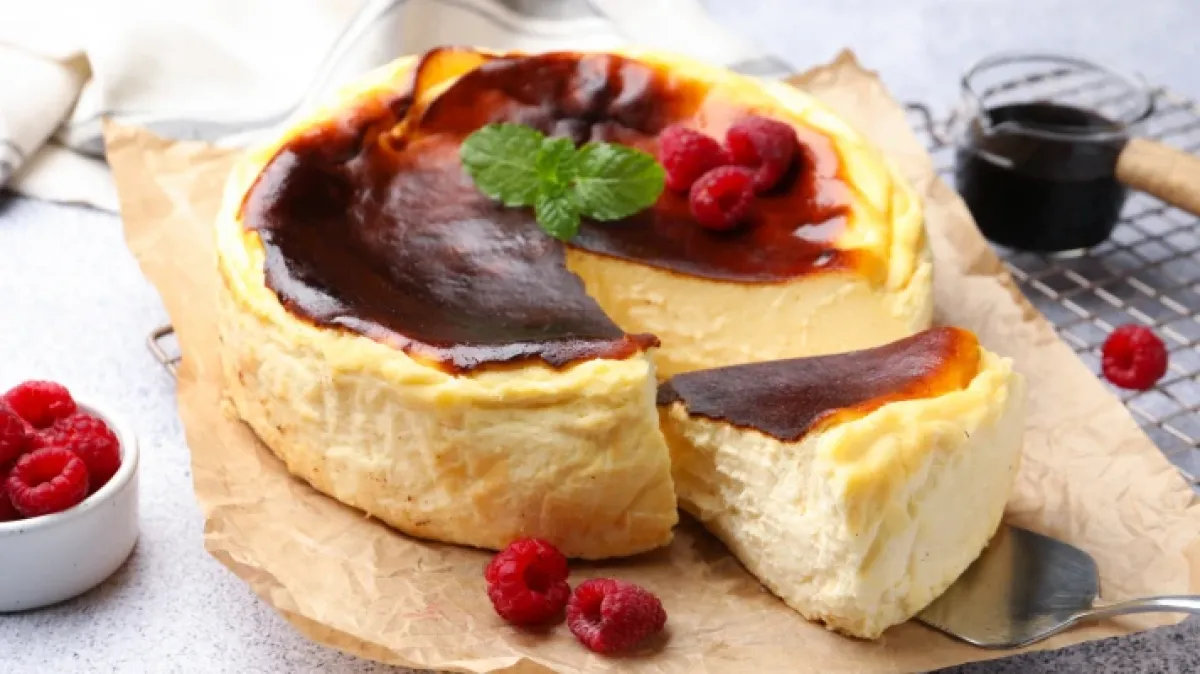 Idealan desert za Uskrs: Priča o baskijskoj torti od sira i recept koji je osvojio svijet