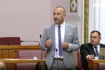 Zekanović kukao da ga cipelare. Plenković teatralno: 'Joj smijemo se! Iznervirali smo šefa'
