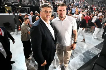 Andrej Plenković u intervjuu za Net.hr otkrio tko je za njega najveći centar svih vremena