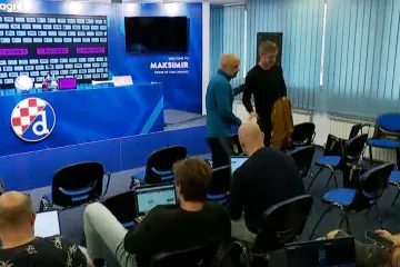 Nesvakidašnji Perkovićev potez na pressici. Ovakvo što rijetko se viđa