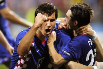 Dramatična ispovijest našeg slavnog nogometaša: 'Osjetio sam kvržicu na vratu. Rak mi se tri puta vraćao...'