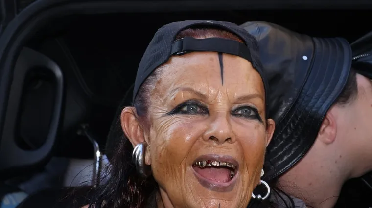 Tko je ekscentrična Francuskinja koja je zavela slavnog dizajnera? Ruši sve norme