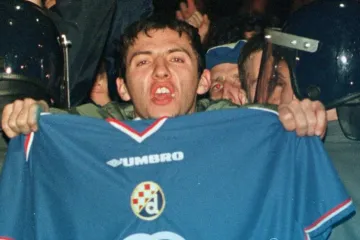Prije točno 25 godina ostvarena je najveća pobjeda Dinamovih navijača. 'Imamo Dinamo'