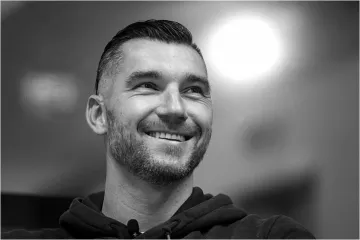 Dragi Nikola, učinio si me ponosnim. Oprosti ako sam bio dosadan. I hvala na svemu!