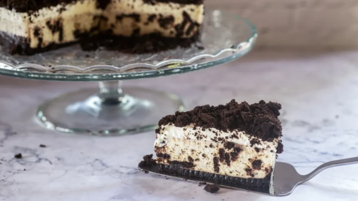 Oreo cheesecake bez pečenja koji uvijek uspijeva u