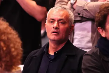 Livaković odigrao zadnje minute u Fenerbahčeu, Mourinho potvrdio: 'To je moja odluka'