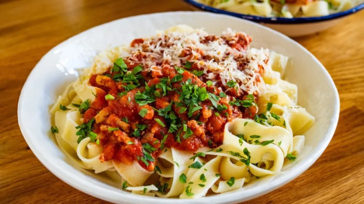 Tajna savršenog bolognesea: Od klasičnog talijanskog ragùa do veganske senzacije