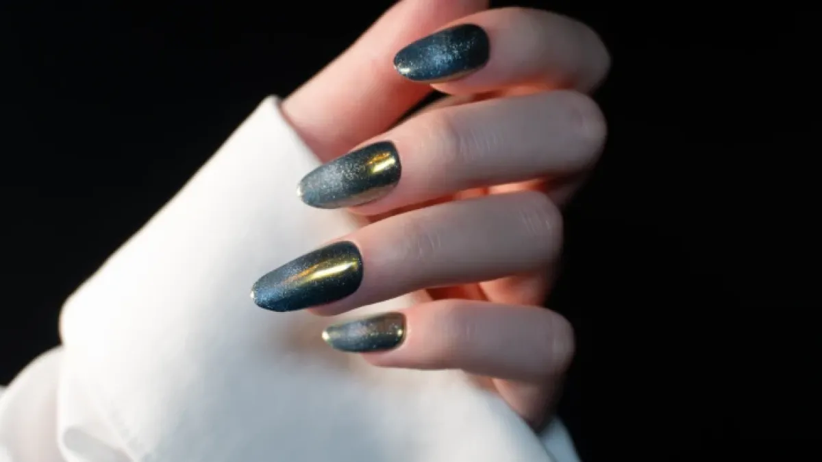 Nokti s efektom koji hipnotizira: 'Cat eye' je najveći beaut