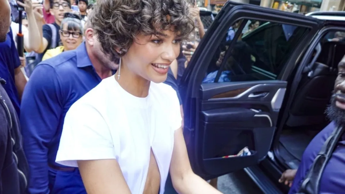 Zendaya pokazala savršene ljetne kovrče – odmah želimo isti look