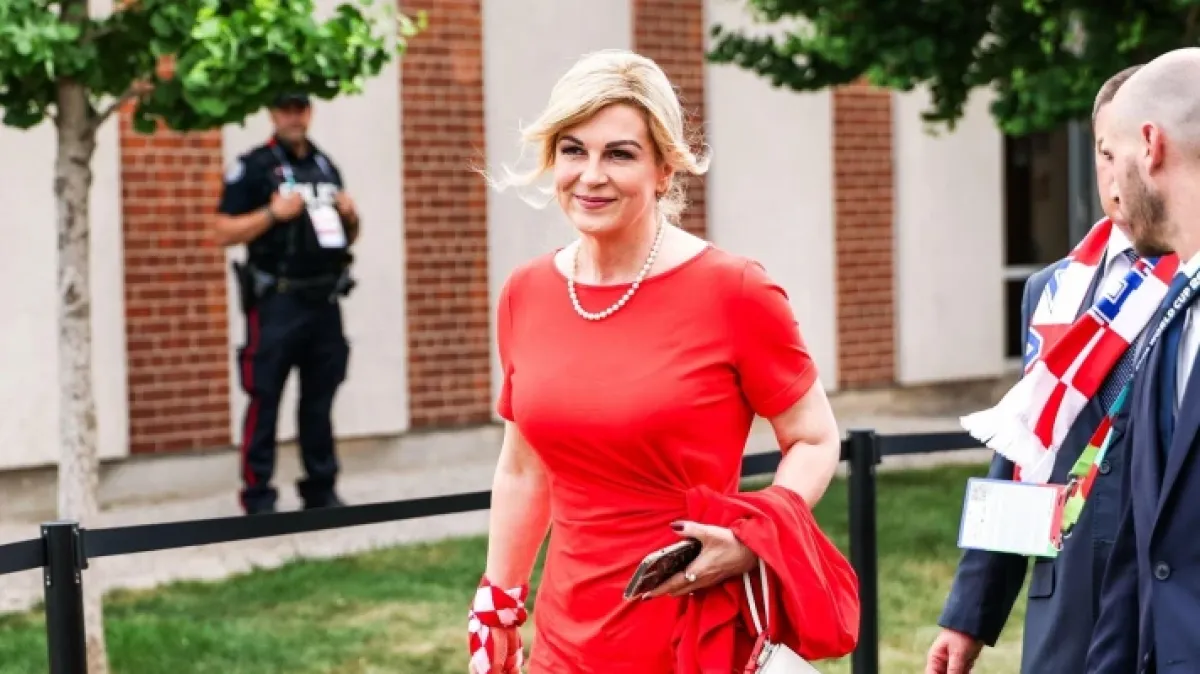Kolinda Grabar-Kitarović pokazala kako se nosi elegancija na sportskim spektaklima