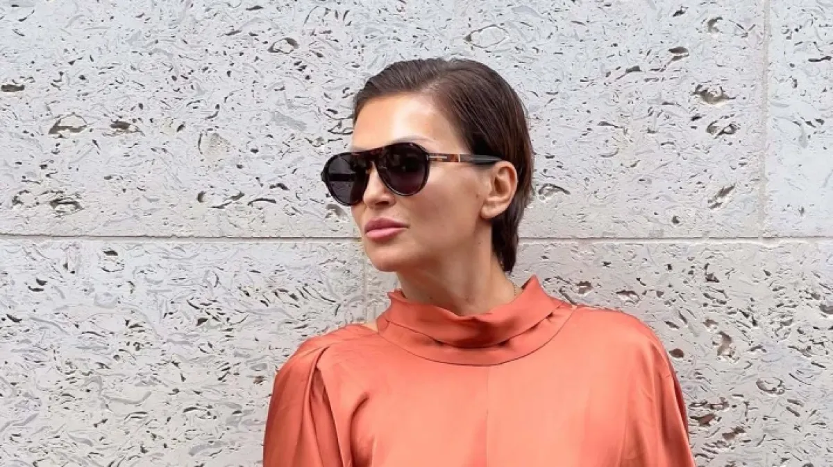 Nina Badrić osvojila London u narančastom izdanju koje pršti samopouzdanjem