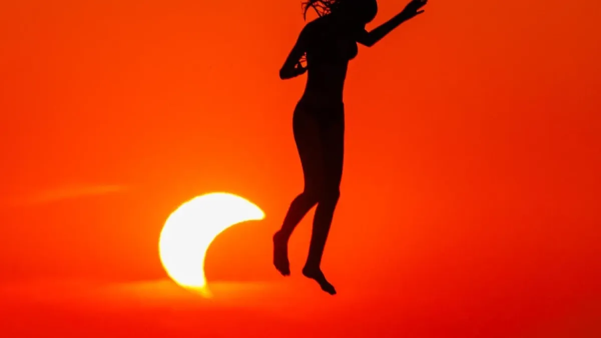 Spektakl na nebu iznad Hrvatske: Pogledajte najljepše fotografije pomrčine Sunca