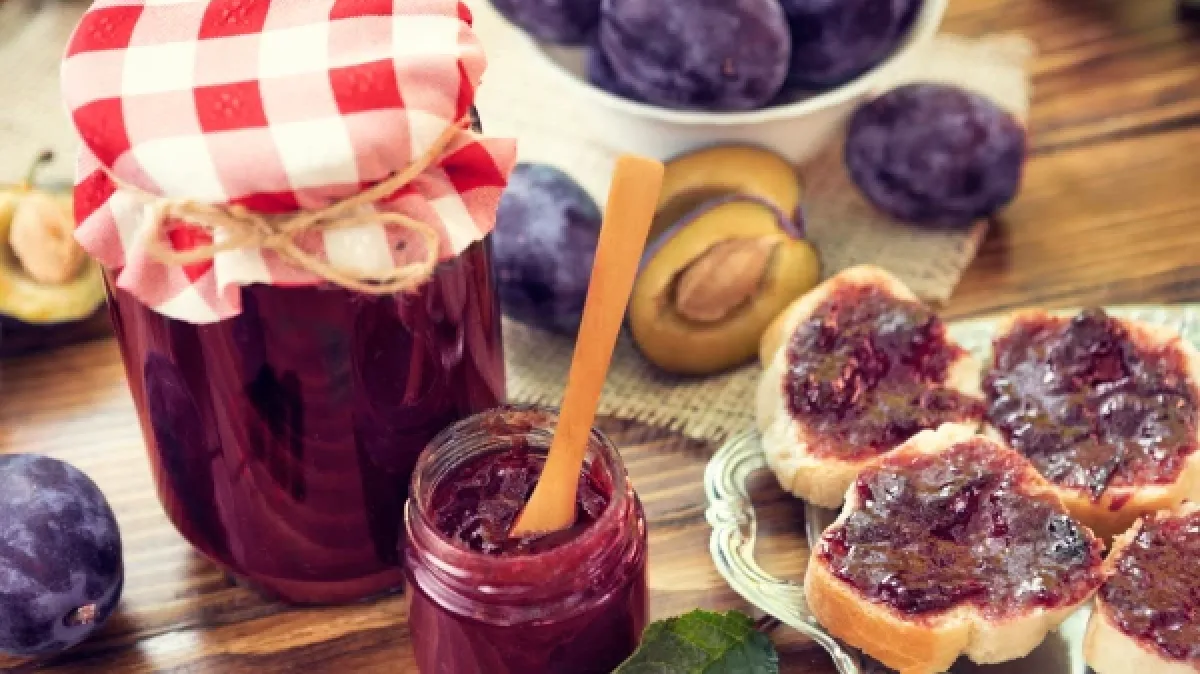 Recept za pekmez od šljiva koji uvijek uspijeva uz jedan tajni dodatak