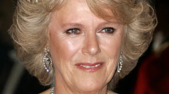 Pogledajte kako je kraljica Camilla izgledala s 26 godina