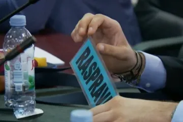 Otkrivanje misterija tajanstvene šesnaeste ruke: SDP je ostao bez dvoje kapitalaca...