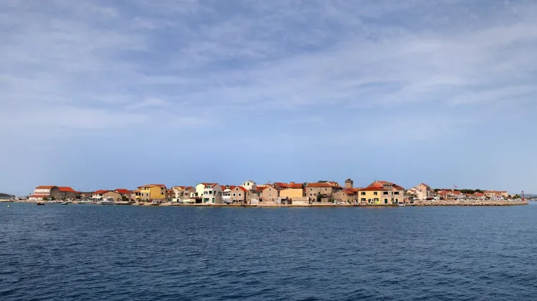 Najmanji naseljeni otok Jadrana nosi divovsku priču o hrabrosti: Ima jedinstven muzej i poseban &scaron;arm