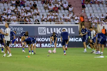 Za utakmicu protiv Dinama zagrijavao se hajdukovac kojemu su dani na Poljudu odbrojani