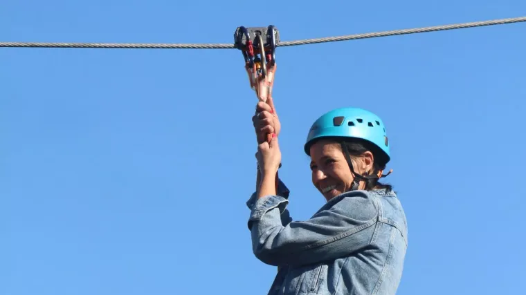 Cura se spuštala zip lineom, a haljina joj lepršala na vjetru: Evo kako je bilo u Međimurju