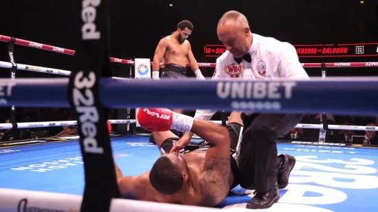 Čitav svijet priča o opakom 20-godišnjaku kojeg se svi boje! On je strah i trepet svima