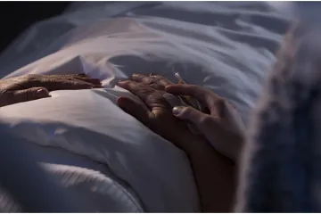 Što se događa u trenutku smrti? 'Mnogi vide preminule voljene osobe, a ovako to izgleda'