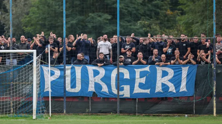 Jedna duša, dva Dinama! Zagrepčani slavili, a pogledajte kako ovi kraljevi prate susret