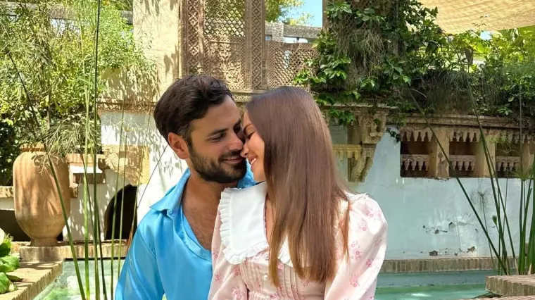 Ovo je navodna djevojka Stjepana Hausera: Lijepa Ukrajinka redovito dijeli njihove intimne trenutke