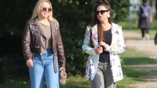 Kad su prošetale Dravom, vrijeme kao da je stalo: Prolaznici nisu mogli skinuti poglede s ovih dama