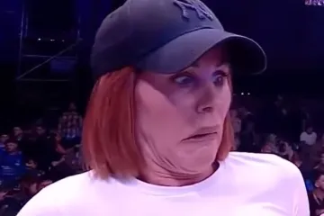 Viralni video koji će vas nasmijati: Šokantna reakcija supruge hrvatskog borca na ozljedu u ringu