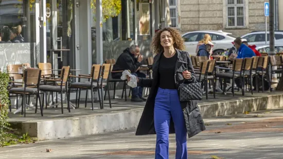 Kovrčava dama je osmijehom oborila prolaznike u Karlovcu: Nitko nije ostao ravnodušan