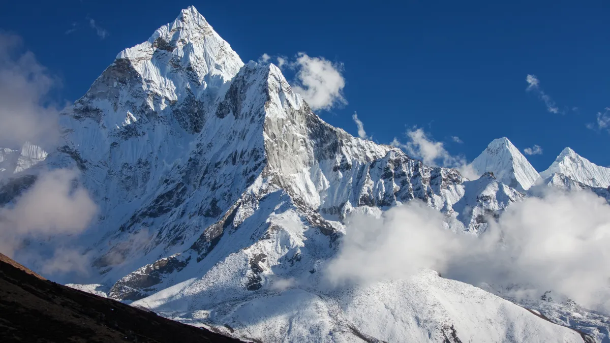 Troje alpinista poginulo, osmero nestalo u lavini na Himalaji: Većina su strani državljani