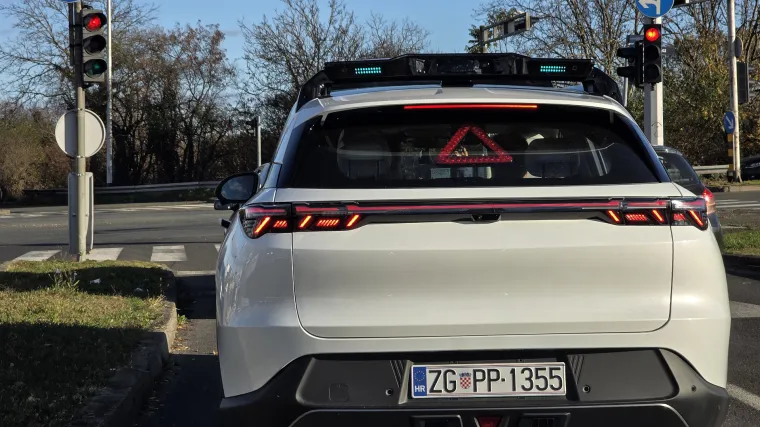 Robotaksiji uskoro postaju stvarnost? Novim Zagrebom vozi auto - bez vozača