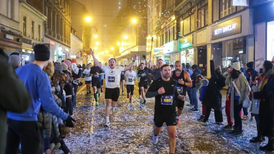 Zagrebački cener ponovno oduševio: Pogledajte spektakularnu atmosferu s noćne utrke