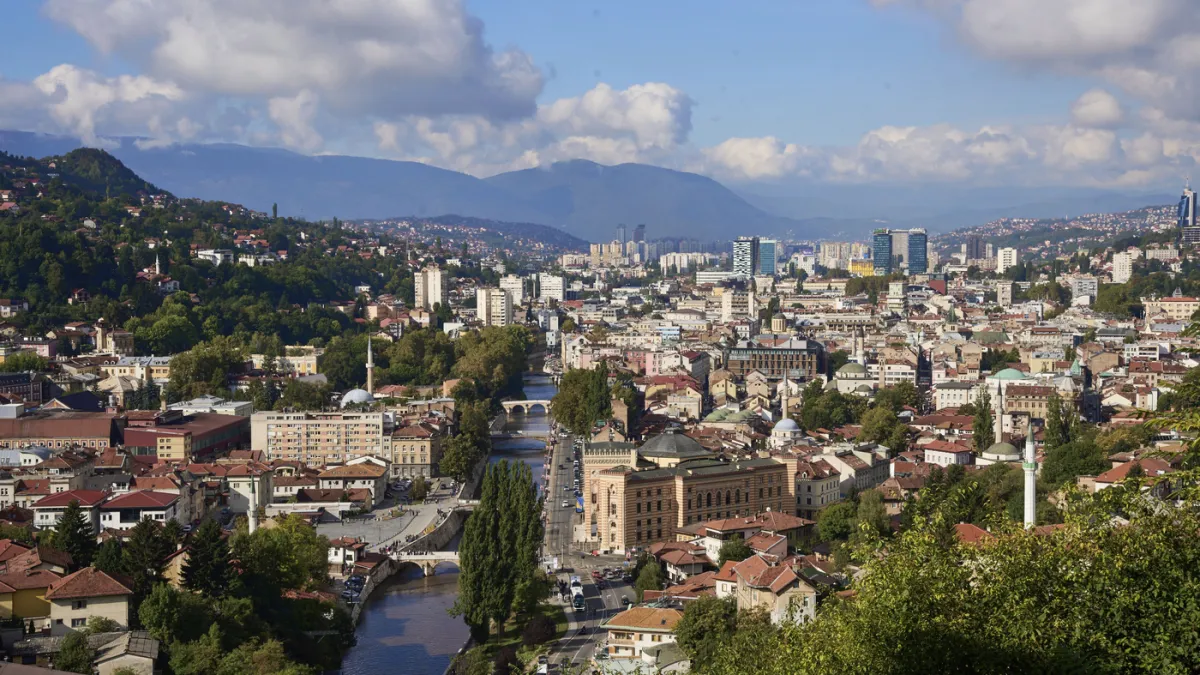 Talijani plaćali da bi snajperima pucali po ljudima u Sarajevu? Izlaze mučni detalji