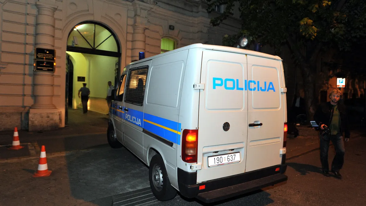Protiv petorice s područja Osijeka pokrenuta istraga zbog zločinačkog udruživanja i dilanja kokaina