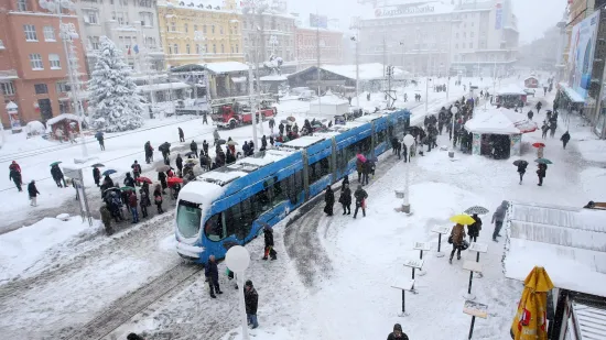 Dan kada je snijeg zatrpao Zagreb: Cijeli grad je stalo, ovako je 2012. izgledala metropola