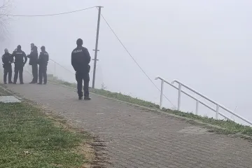 Tragedija u Slavonskom Brodu: Troje mrtvih u prevrtanju čamca na Savi, za jednom osobom se traga