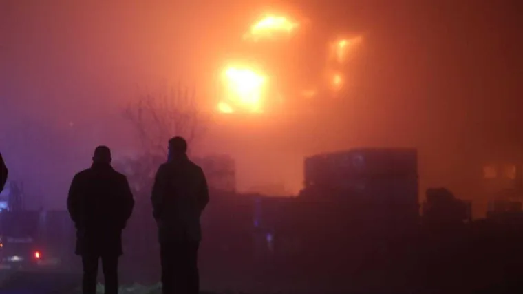 Radnici bili na domjenku kad su saznali da im gori tvrtka? Zagorcima usred noći stigao SMS upozorenja