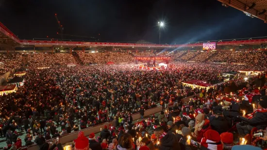 Skoro 30 tisuća ljudi do&scaron;lo na stadion prije Božića, sada svi pričaju o onome &scaron;to su radili