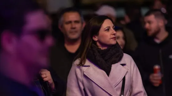 Kakva elegancija: Dok je Elemental zagrijavao Zadrane, dama u sivom plijenila pažnju iz publike