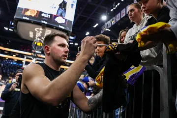 Kakva večer Slovenca! Lakersi na krilima Dončića i LeBrona slavili u New Orleansu