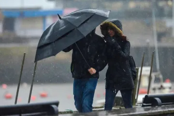 Stiže im jako opasna pojava, od ponoći se pale crveni alarmi: 'Ostanite kod kuće'