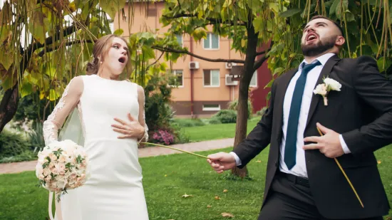 Od pljuvanja na mladenku do zabrane osmijeha: Ovo su najbizarniji svadbeni običaji na svijetu