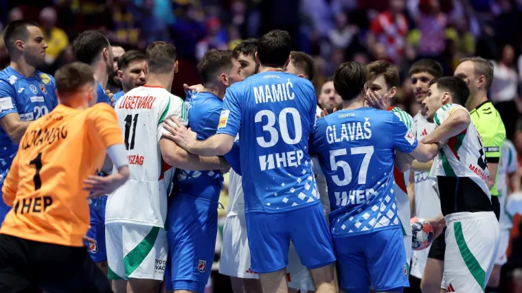 Trenutak koji je mnogima promaknuo! Kaos nakon posljednjeg zvižduka pro&scaron;ao je bez posljedica