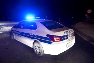 Pijana Hrvatica (21) usred noći razbila šest automobila: Objavljeno kolika je šteta