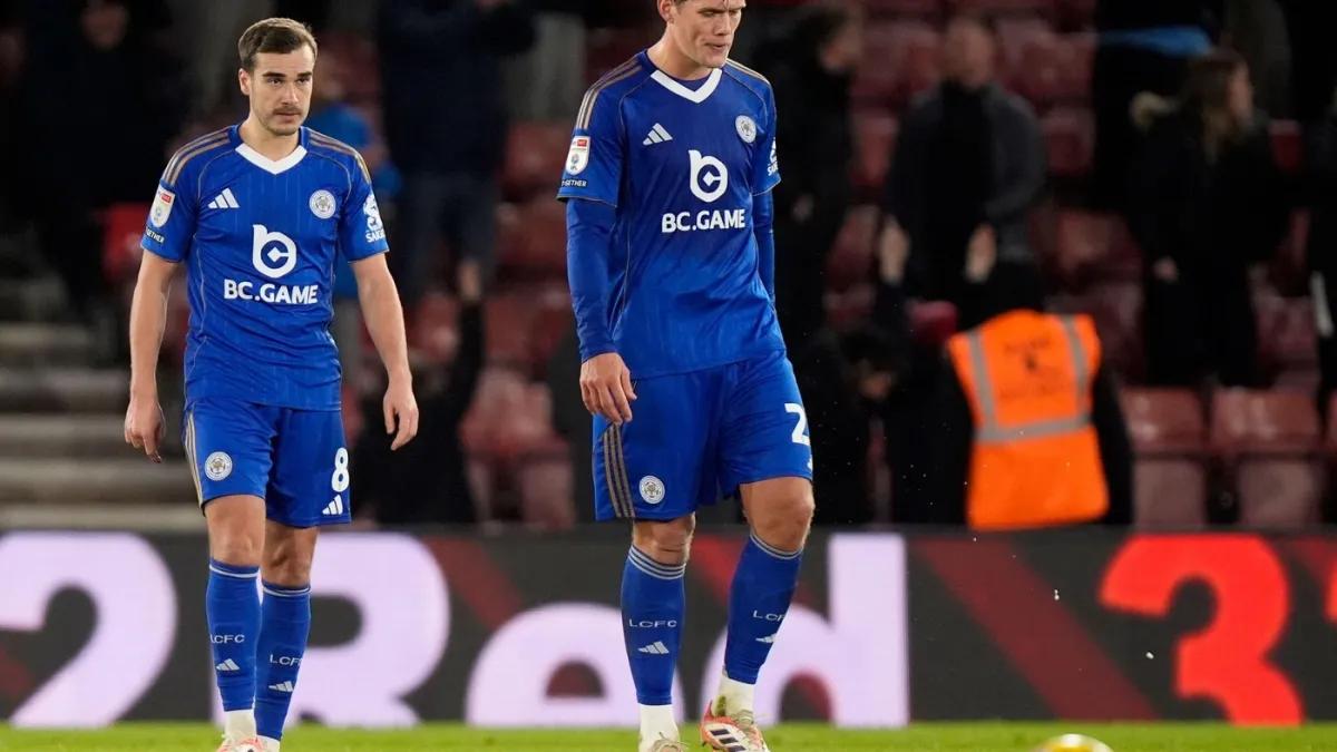 Leicester City na rubu ispadanja u treću ligu Kép