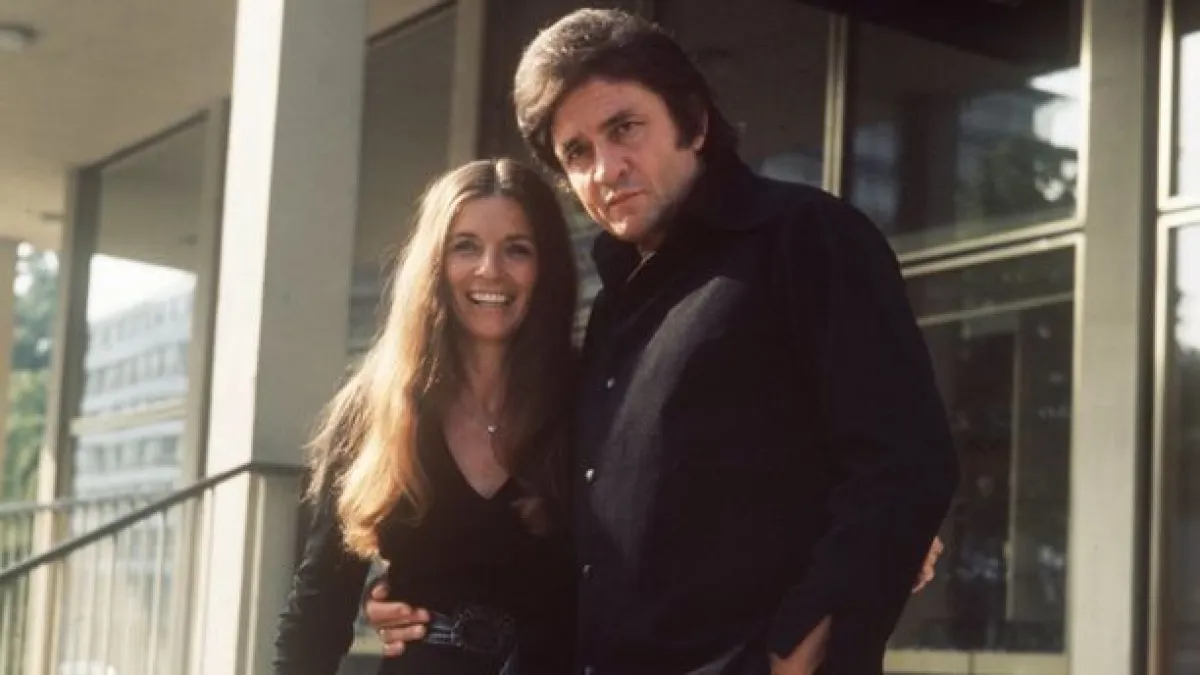 Priča o ljubavi i borbi koja je nadživjela sve: Kako je Johnny Cash umro od 'slomljenog srca'