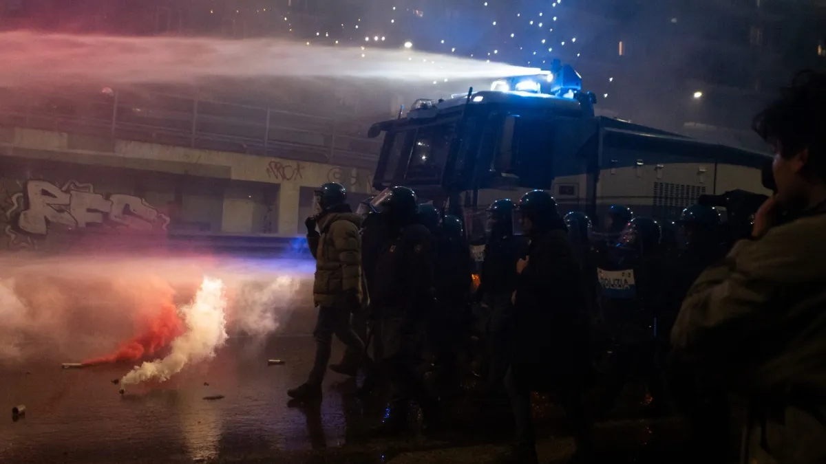 Olimpijski kaos u Milanu: Prosvjedi eskalirali, policija uhitila izgrednike Kép